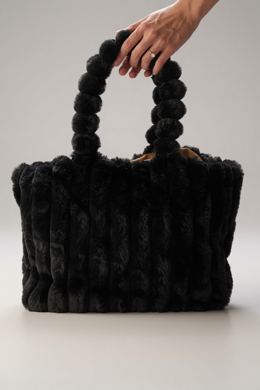 Schwarze Plüsch-Handtasche